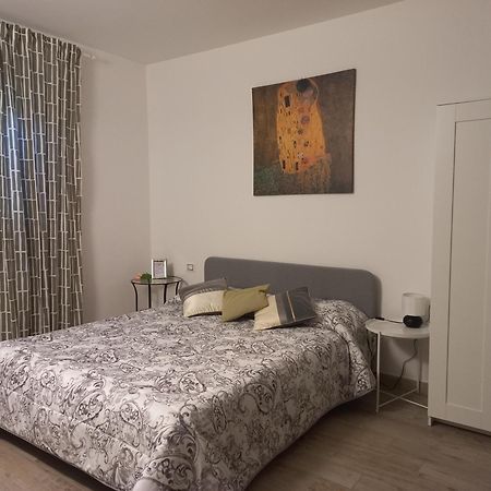 Rose House Rent Apartment Osimo Exterior photo